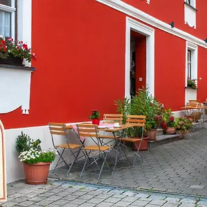 Guest house Schuberths Am Markt, Buttenheim